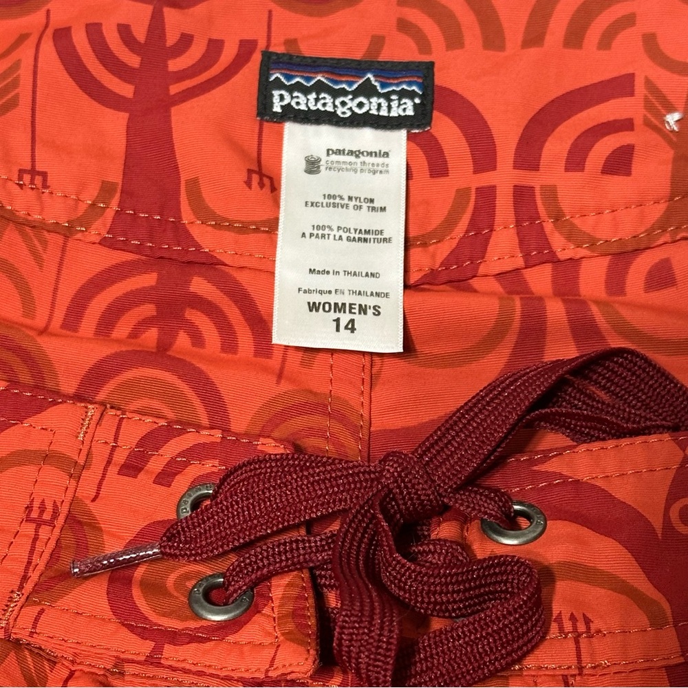 Patagonia Red Patterned Drawstring Shorts - Picture 9 of 11